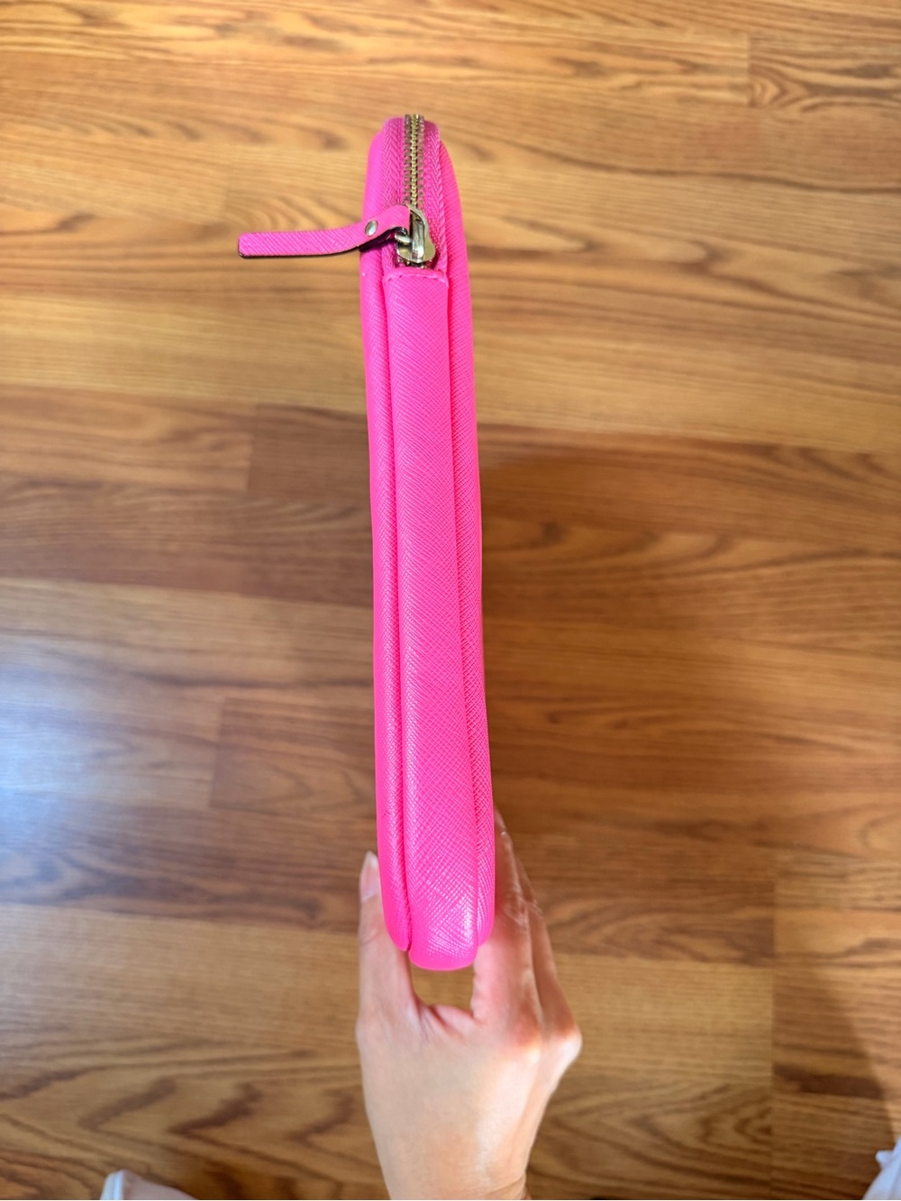 Kate Spade New York Bright Pink Laptop Sleeve Zip - Picture 6 of 11